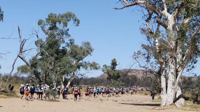 Runners at the start line of the ABC Alice Springs 25km Simpsons Monster at the 2023 West Macs Monster. Picture: West Macs Monster.