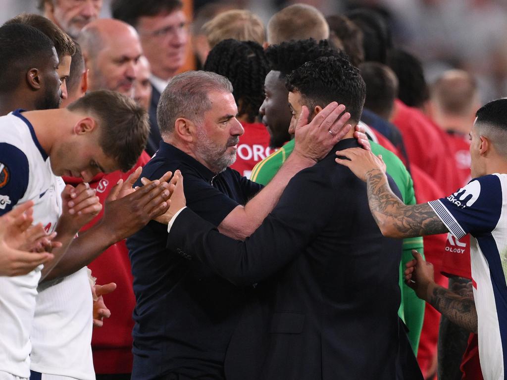 Ange Postecoglou and Ruben Amorim share a moment after the match. Picture: David Ramos/Getty Images