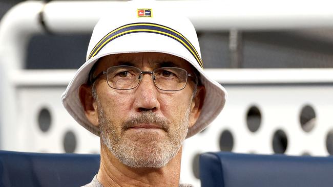 Darren Cahill watches Jannik Sinner play during the Cincinnati Open. Picture: Getty Images