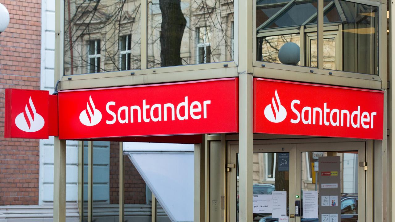 Santander Bank accidentally pays $242m to thousands of UK customers in ...