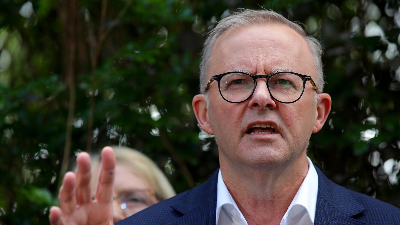 Labor leader Anthony Albanese visits flood victims in Auchenflower, Brisbane. Picture: Toby Zerna