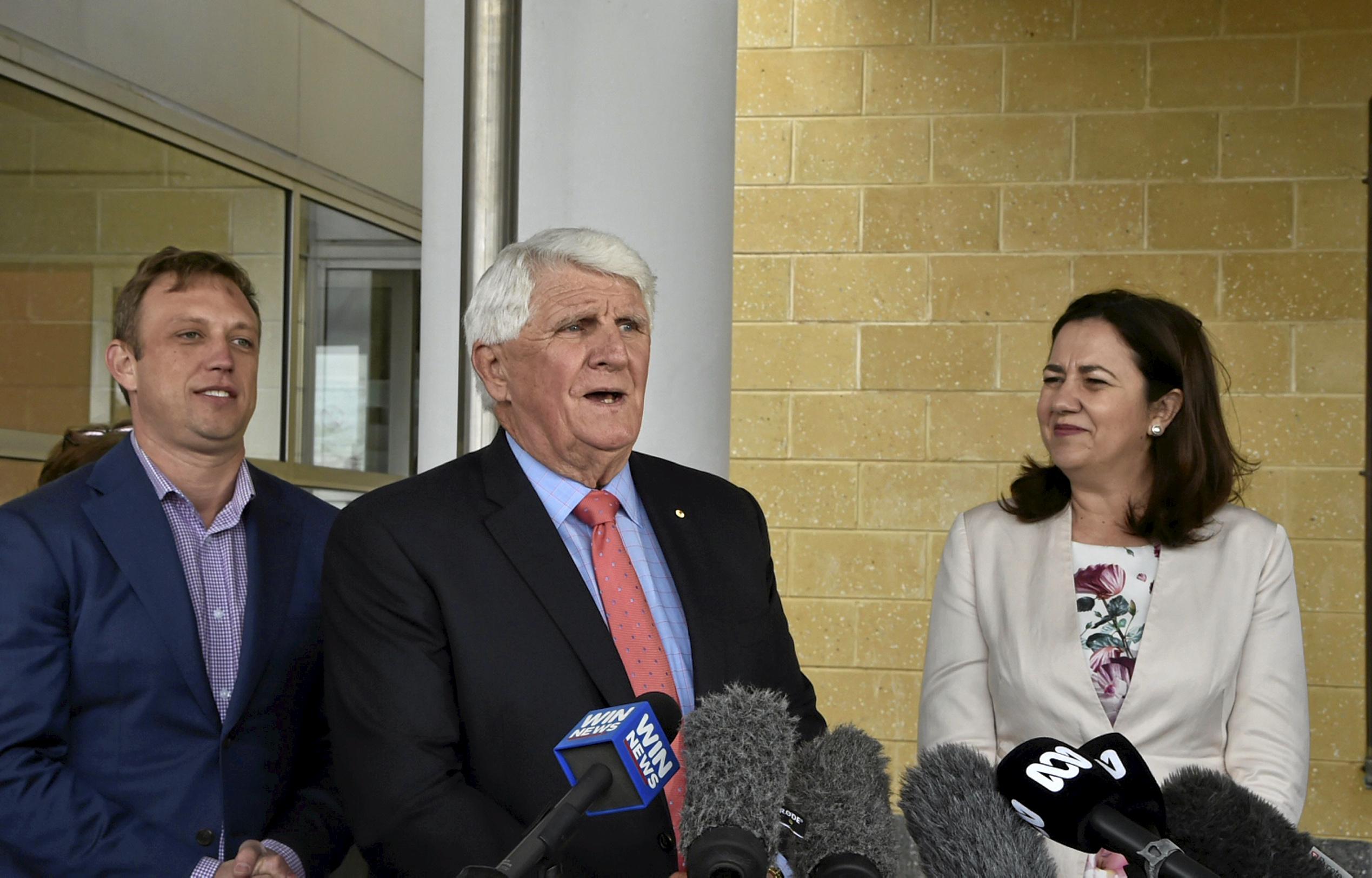 Darling Downs Hospital and Health Service board chair Mike Horan, Premier Annastacia Palaszczuk. Cabinet in Toowoomba. September 2018. Picture: Bev Lacey