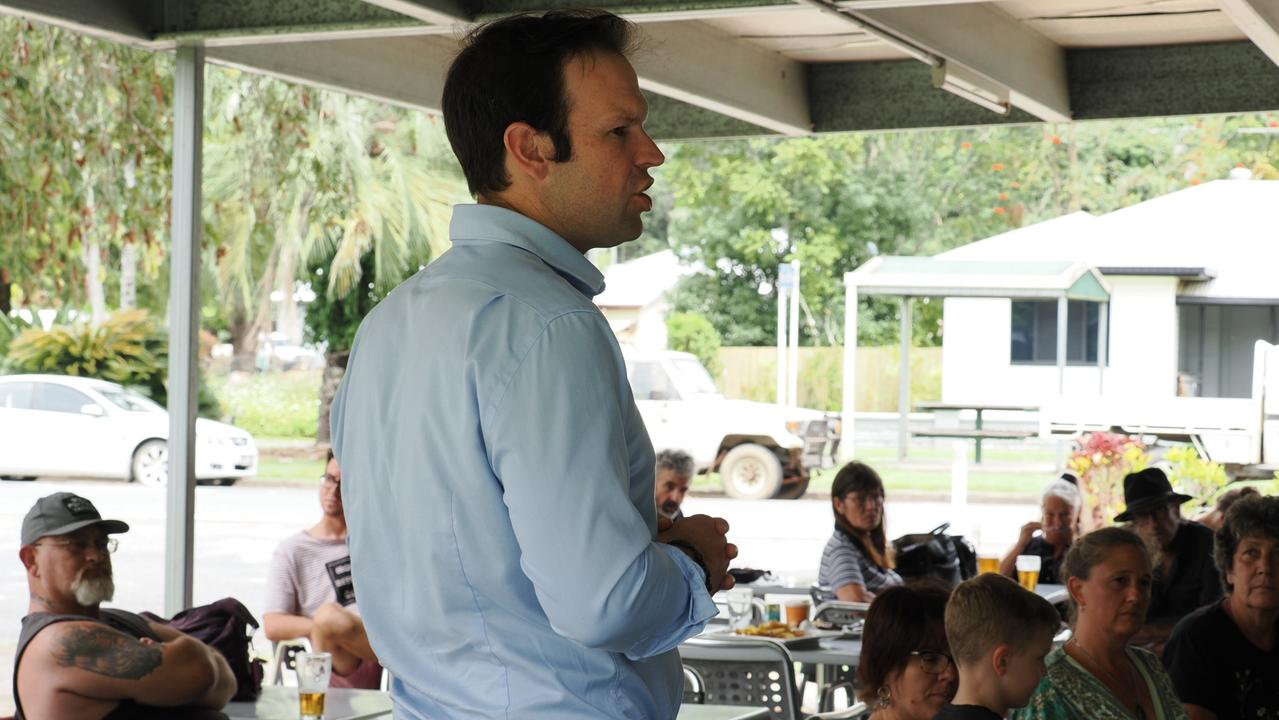 Queensland LNP Senator Matt Canavan meets with Pioneer Valley residents on October 19. Picture: Contributed