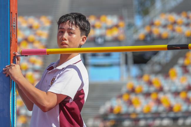 AIC Track &amp; Field Championships from QSAC, Photos by Stephen Archer