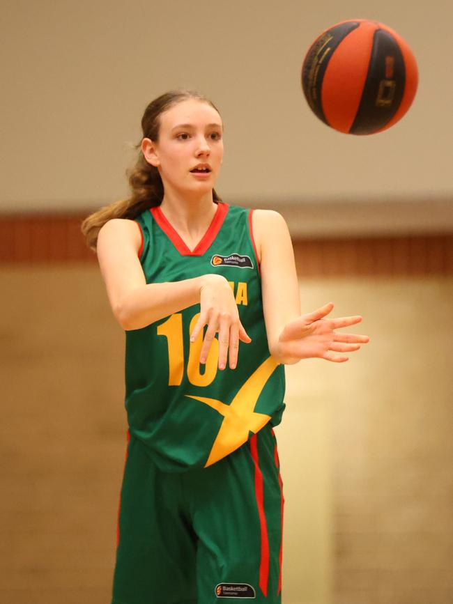 Tasmania's Andie Smith. Picture: Michael Farnell/Sports Imagery Australia