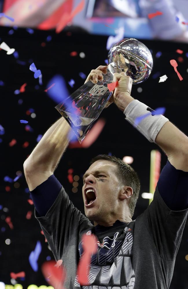 Tom Brady shows off all five Super Bowl rings as Patriots hold championship  bash – New York Daily News