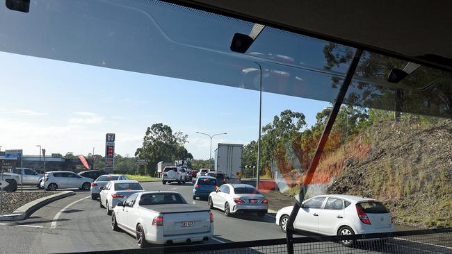 Traffic at the Pimpama exit just off the M1. (AAP image, John Gass)