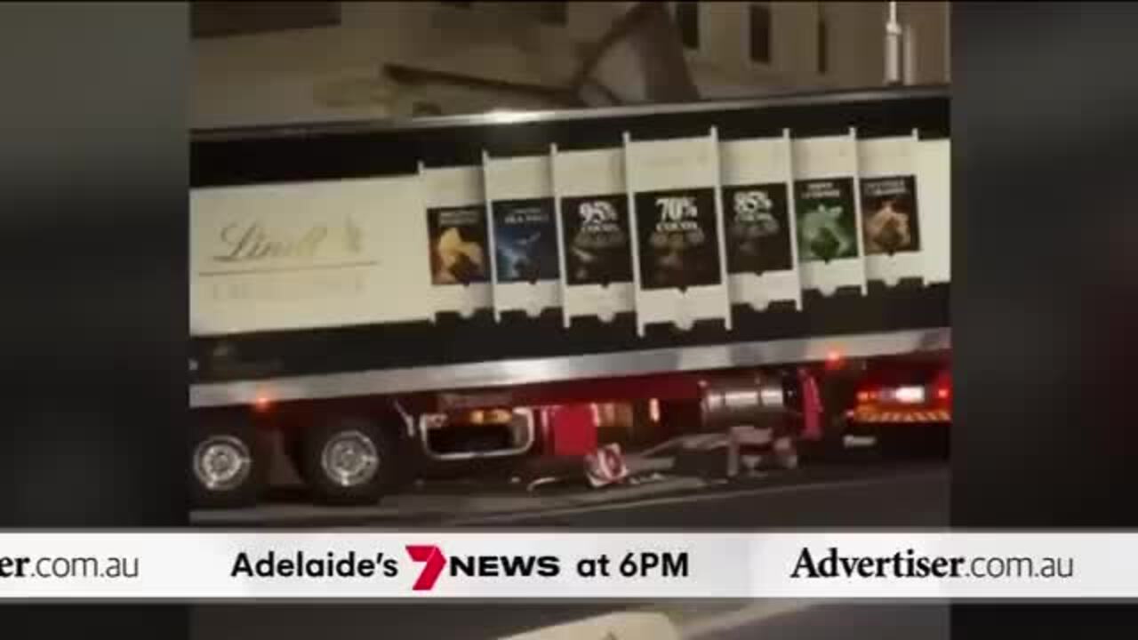 The Advertiser, 7NEWS Adelaide: SA phone camera update, Northern suburbs pursuit