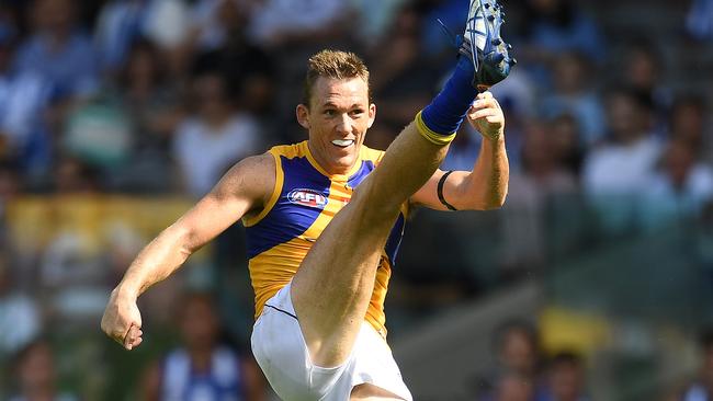 Drew Petrie kicks his first goal as a West Coast Eagle.