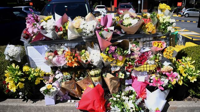 Members of the community continue to lay floral tributes where paramedic Steven Tougher was killed on Friday. Picture: NCA NewsWire / Jeremy Piper