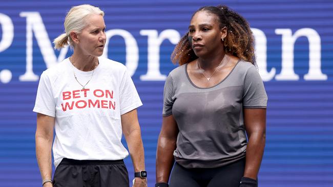 Serena Williams talks to coach Rennae Stubbs during practice in preparation for the 2022 US Open. Picture: Getty Images