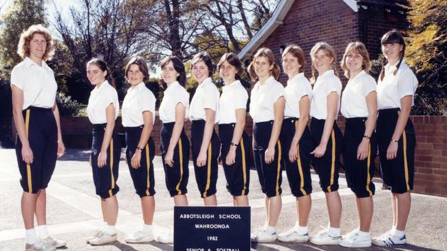 Georgie Parker with her softball team at Abbotsleigh in 1982.