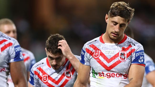 Zac Lomax (right) cannot train with the Dragons (Photo by Cameron Spencer/Getty Images)