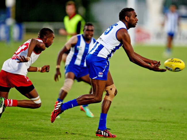 Liam Jurrah in action for NTFL club Souths. Pic: Charlie Lowson.