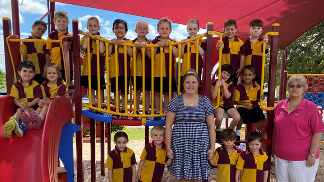 MY FIRST YEAR 2024: Chinchilla State School Prep B students with teacher Miss Molly Blake and teacher assistant Miss Sandy Went.