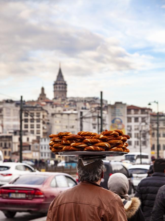 A man selling food in Istanbul.