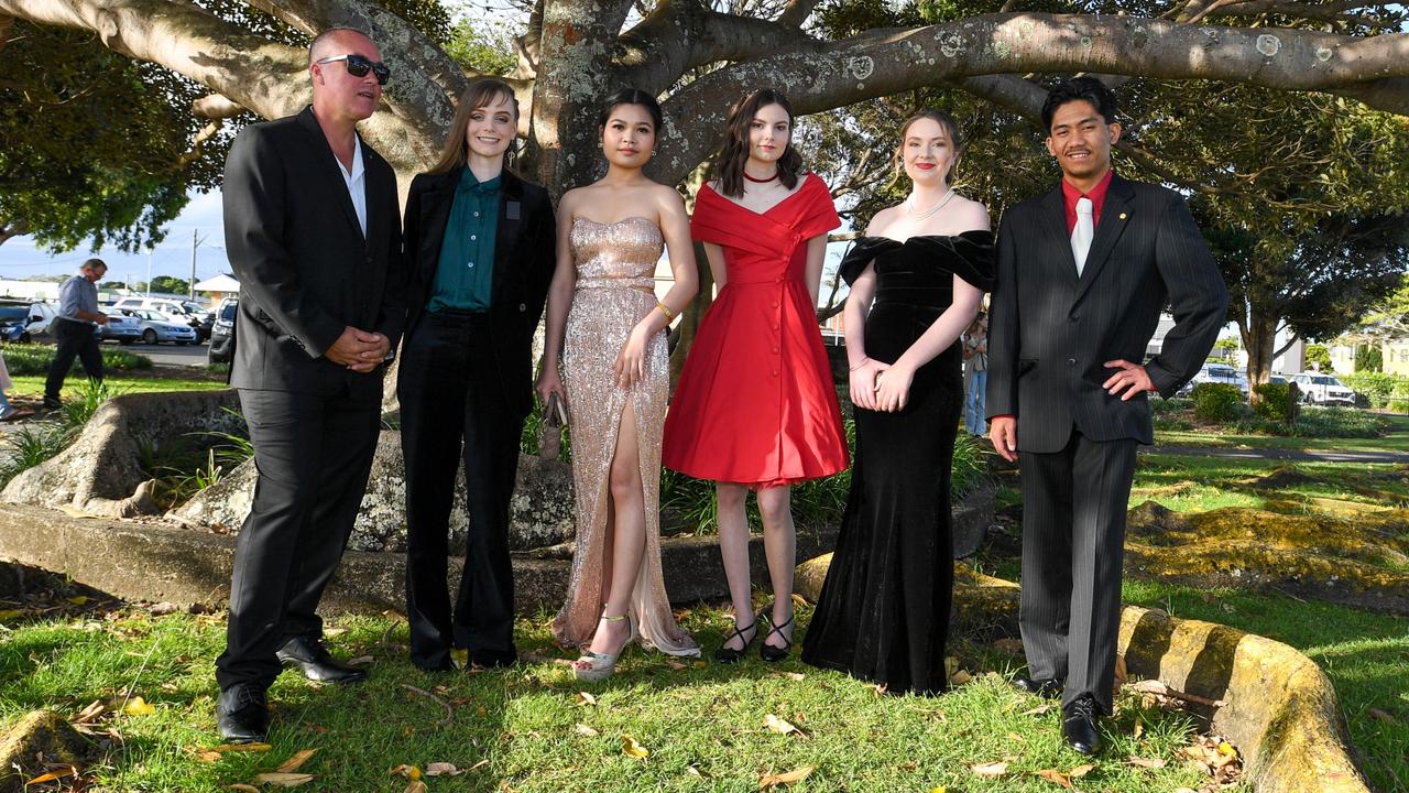 Alstonville High School Year 12 Formal: Wade Simpson, Grace Turner, Tanya Rotom, Bella Walsh, Clara Tolman, Christopher Ayunting. Picture: Cath Piltz