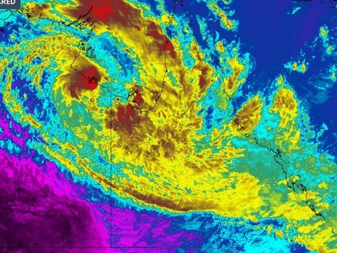 Tropical Cyclone Linoln is affecting the north of the country between Queensland and the Northern Territory. Picture : Supplied / Weatherzone