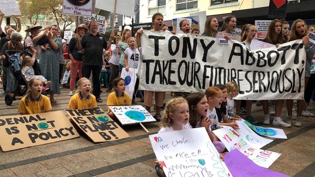 Climate change protest Manly. Picture: Julie Cross.