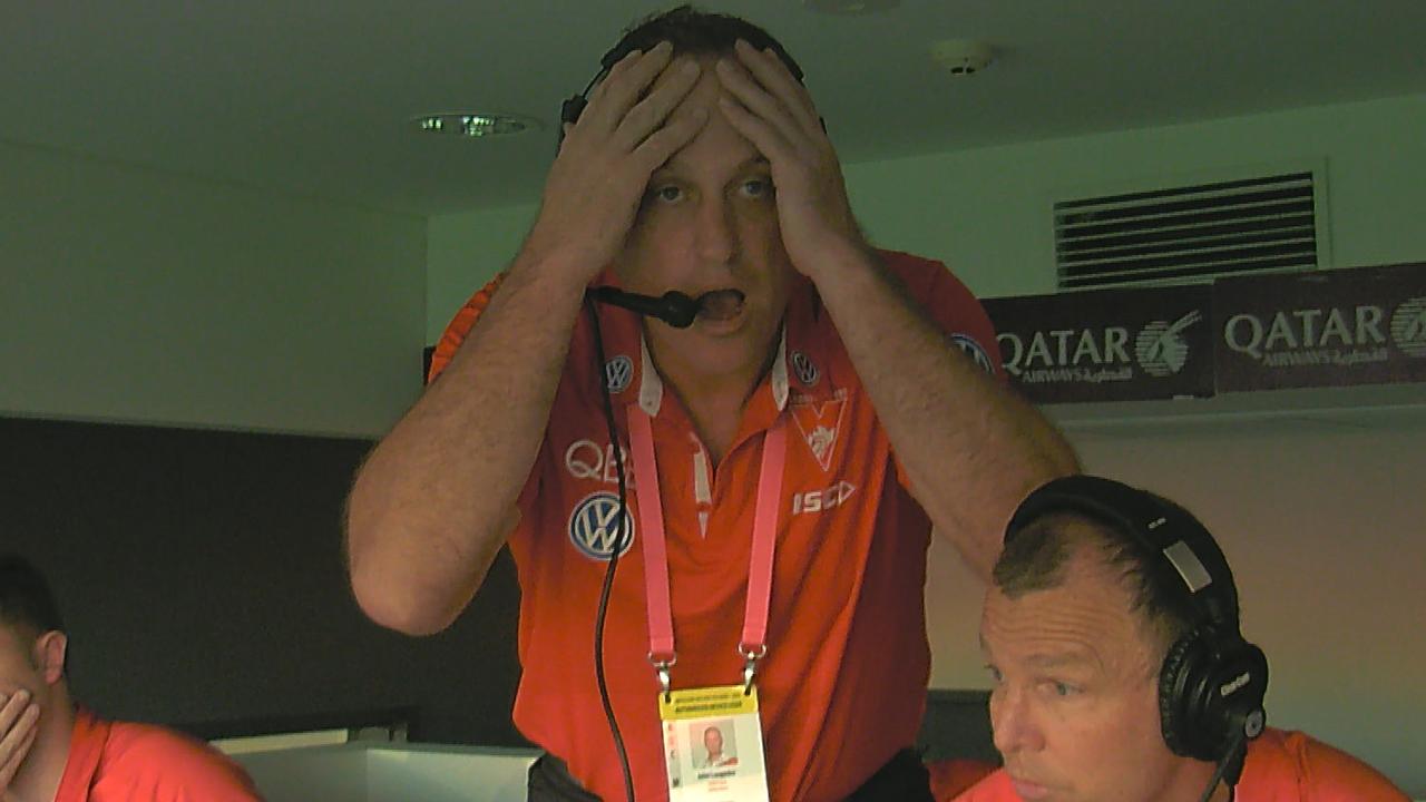 Sydney coach John Longmire reacts in the final moments of his side's loss to GWS.