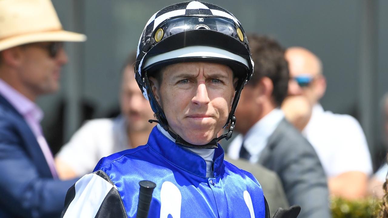 Lane hits back as jockeys change tactics in jumpout pay battle