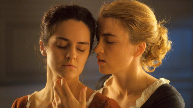 This image released by Neon shows NoÃ©mie Merlant, left, and AdÃ¨le Haenel in a scene from 