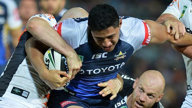 Jason Taumalolo. 