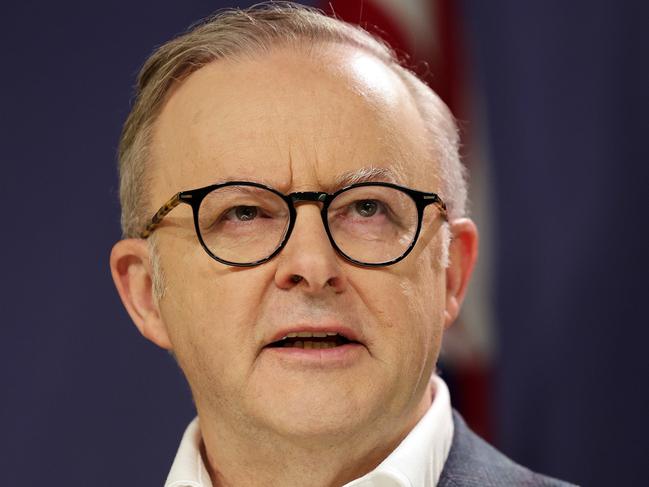 SYDNEY, AUSTRALIA . NewsWire Photos.  DECEMBER 9, 2023.   Australian Prime Minister Anthony Albanese addresses media at a press conference this morning in Sydney. Picture: NCA NewsWire/ Sam Ruttyn