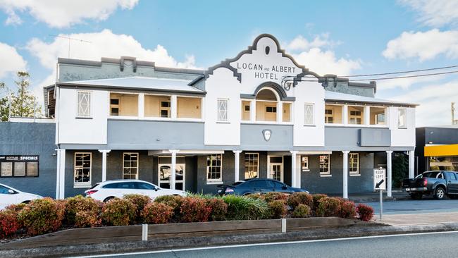 Albert and Logan Hotel at Beaudesert