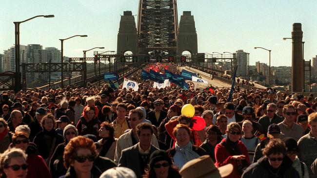 The May 28, 2000, Walk For Reconciliation on Sydney Harbour Bridge. Picture: Troy Bendeich