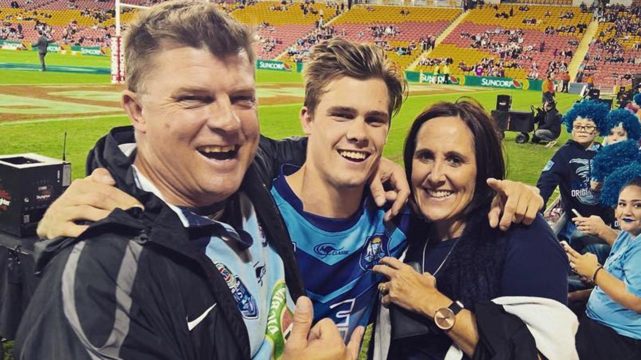 Ryan Papenhuyzen with his parents Neil and Rachel after a victory with the U18 NSW Blues team in 2016.