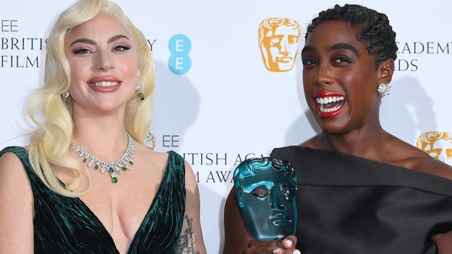 Lady Gaga and Lashana Lynch, winner of the Rising Star award 2022