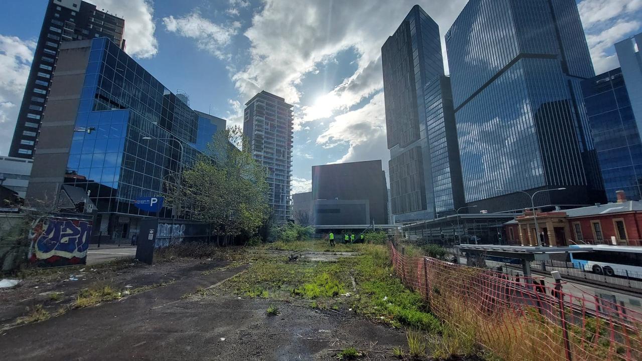 The land at 2 Fitzwilliam St Parramatta could be developed.