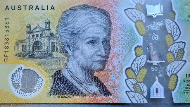 The state-of-the-art new 50-dollar banknote, complete with misprint.