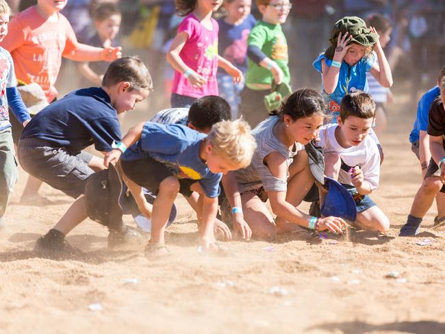 The kids lolly scramble at the Henley on Todd Regatta was a competitive event. Alice Springs August 19 2017. Photo: EMMA MURRAY