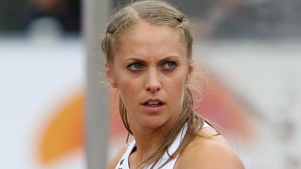 Pole vault star’s tragic freak fall