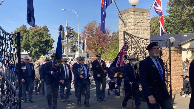 Mount Gambier Anzac Day 2022 See all our photographer’s snaps