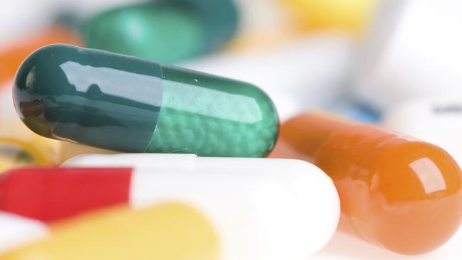 Employee chemists are worried the pharmacy owner not the chemist who performs the medicine review will get the money from the government.