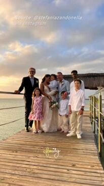 Aussie sporting royalty ties the knot in Mauritius