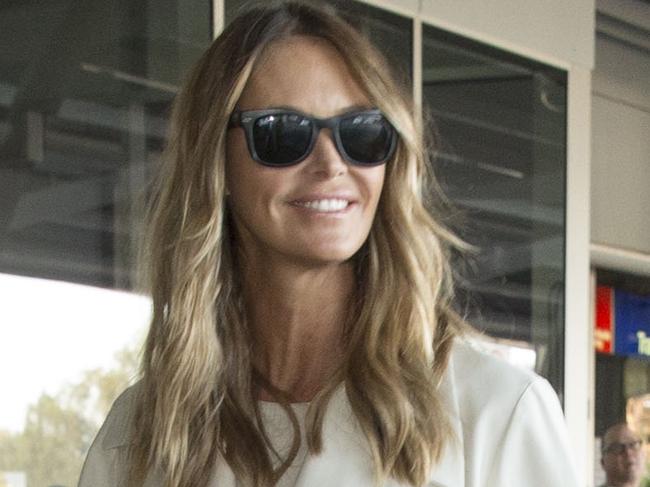 MUST CREDIT MEDIA MODE FOR DAILY TELEGRAPH ONLY PRINT AND WEB RIGHTS ELLE MACPHERSON ARRIVES AT SYDNEY AIRPORT 9 September 2016 Â©MEDIA-MODE.COM