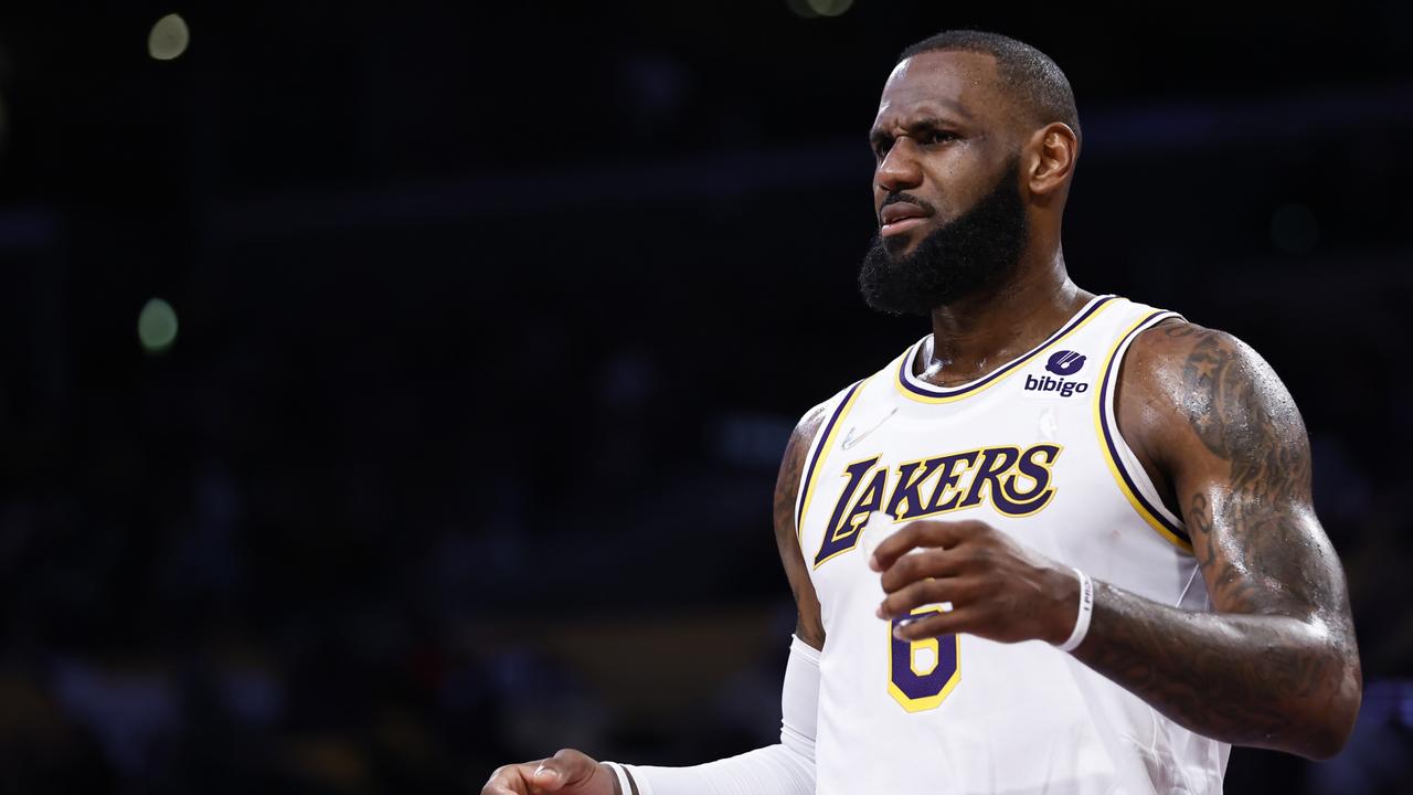 Cleveland, United States. 21st Mar, 2022. Los Angeles Lakers LeBron James  (6) reacts after a dunk against the Cleveland Cavaliers at Rocket Mortgage  FieldHouse in Cleveland, Ohio on Monday, March 21, 2022.