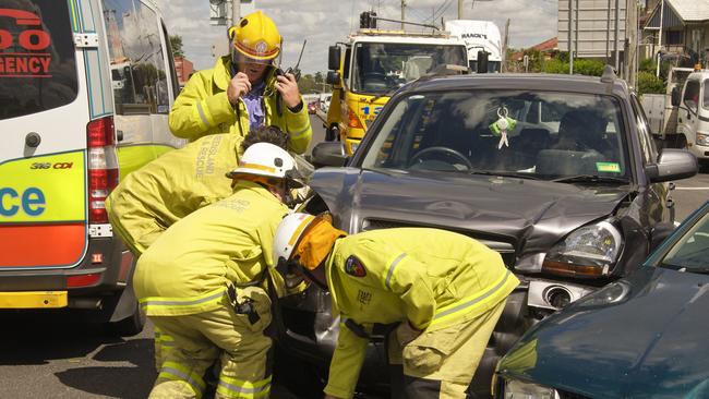 Studies have unsurprisingly shown that tailgating dramatically increases the odds of being in a crash.