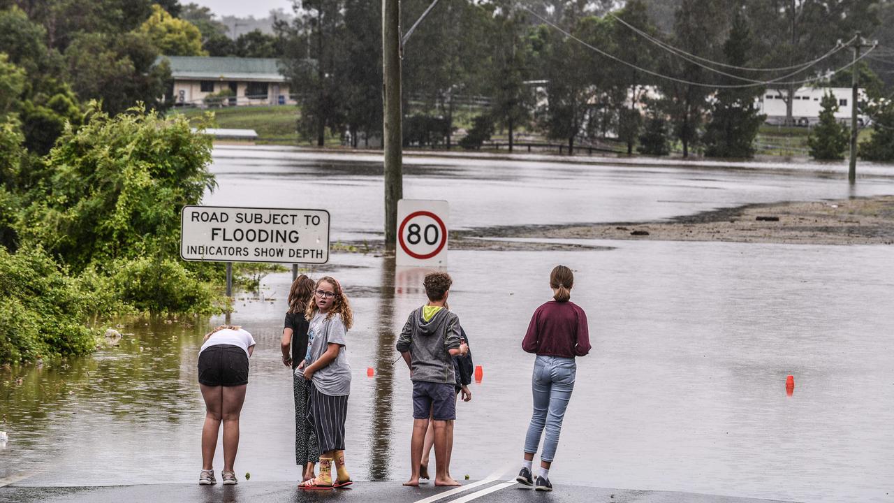 Flooding at Pitt Town. Picture: NCA NewsWire/Flavio Brancaleone