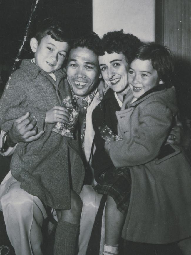 The Gamboa family reunited in Australia, 1952.