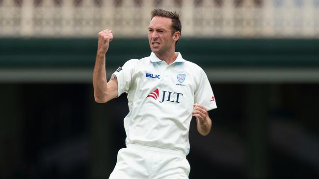 Trent Copeland of the Blues (right) reacts to claiming the wicket of George Bailey of the Tigers during day 3 of the Round 3 JLT Sheffield Shield match between the NSW Blues and the Tasmania Tigers at the SCG in Sydney, Wednesday, November 7, 2018. (AAP Image/Steve Christo) NO ARCHIVING, EDITORIAL USE ONLY, IMAGES TO BE USED FOR NEWS REPORTING PURPOSES ONLY, NO COMMERCIAL USE WHATSOEVER, NO USE IN BOOKS WITHOUT PRIOR WRITTEN CONSENT FROM AAP