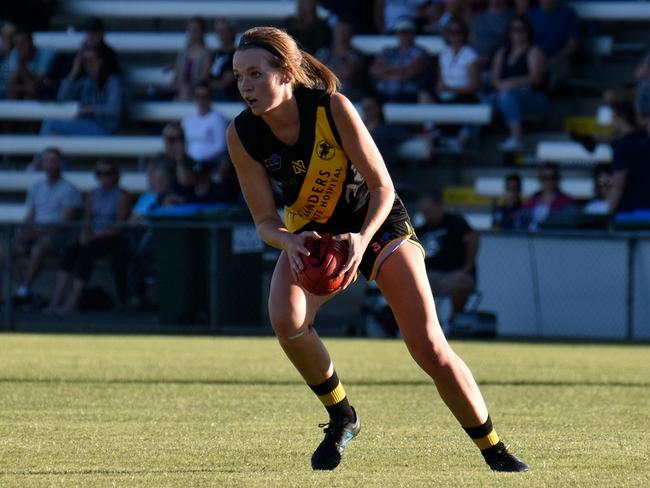 Glenelg SANFLW player Lucy Bellinger. Picture - Gordon Anderson