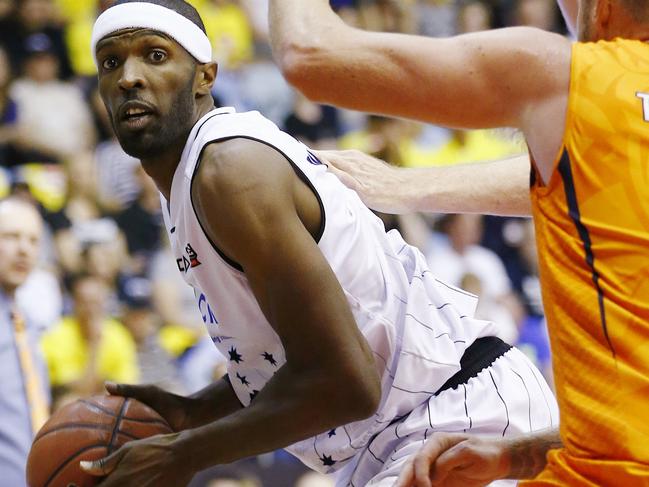 Melbourne United vs Cairns Taipans and State Hockey and Netball Centre. melbourne United's Hakim Warrick . Pic: Michael Klein