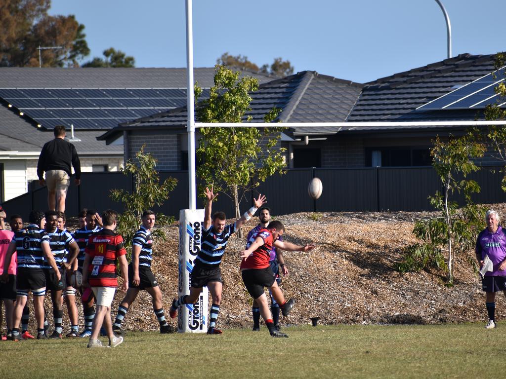 Sam Kerry converts for Wollongbar Alstonville