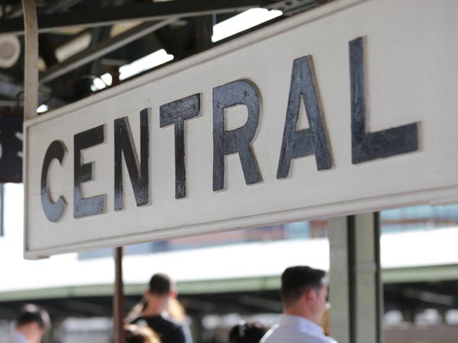 Pictured is Centrral Station on the Monday 15th of January 2018 during the afternoon peak hour.Picture: Christian Gilles