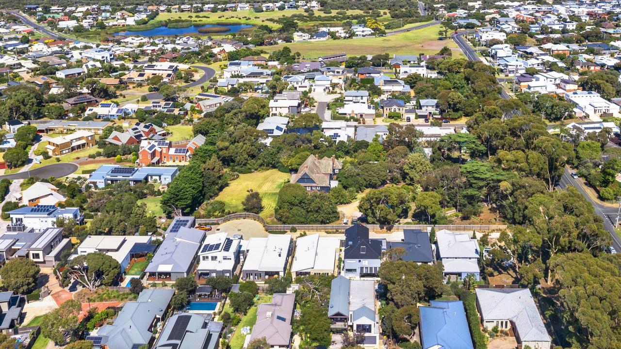 Housing market picks up; Brickworks, Soul Patts soar